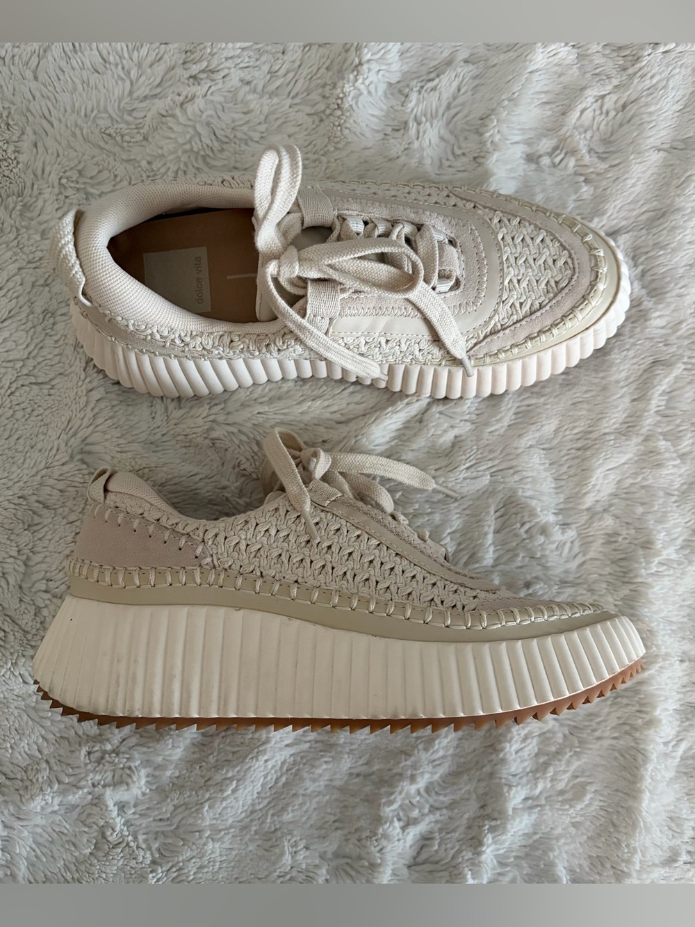 Dolce Vita 6 Dolen Sneaker in Sandstone Knit